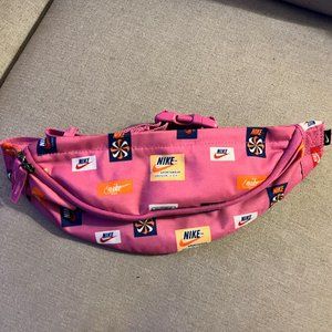 Nike Logo Fanny Pack/Waist Bag/Sling Bag - Pink